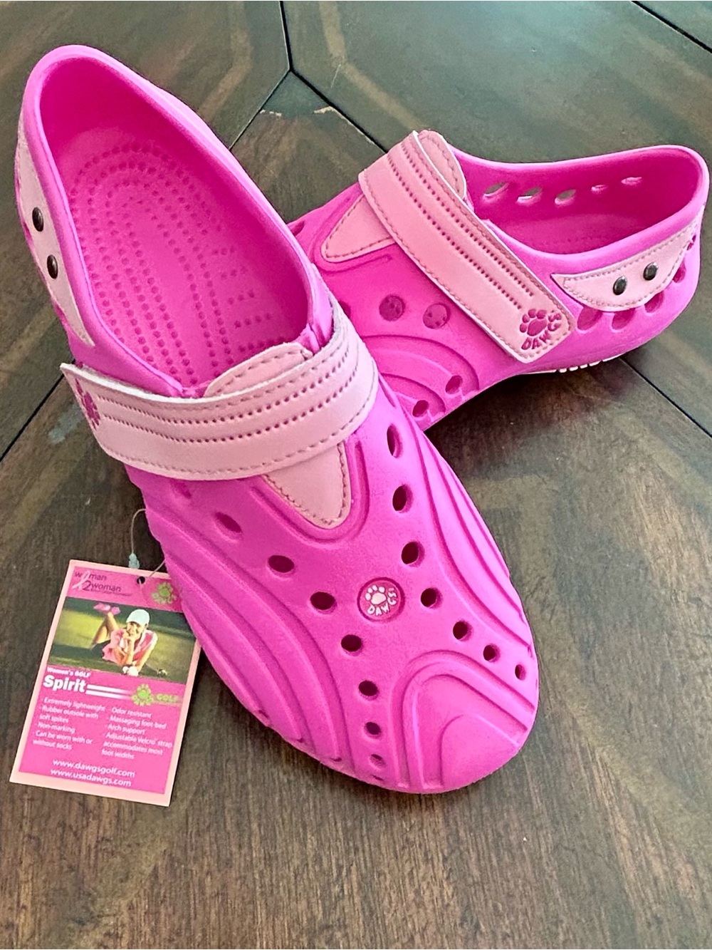 NWT DAWGS Women’s Golf Spirit Shoe In Pink With Soft Spike & Velcro Close Size 7